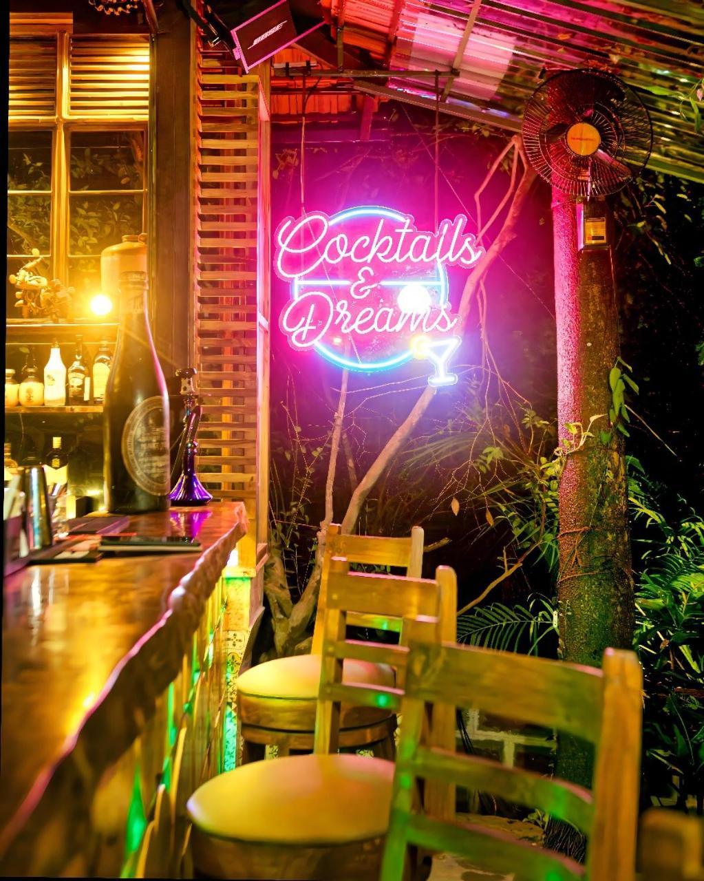 Lar Amorosa Boutique Hotel - Goa Calangute Exteriér fotografie