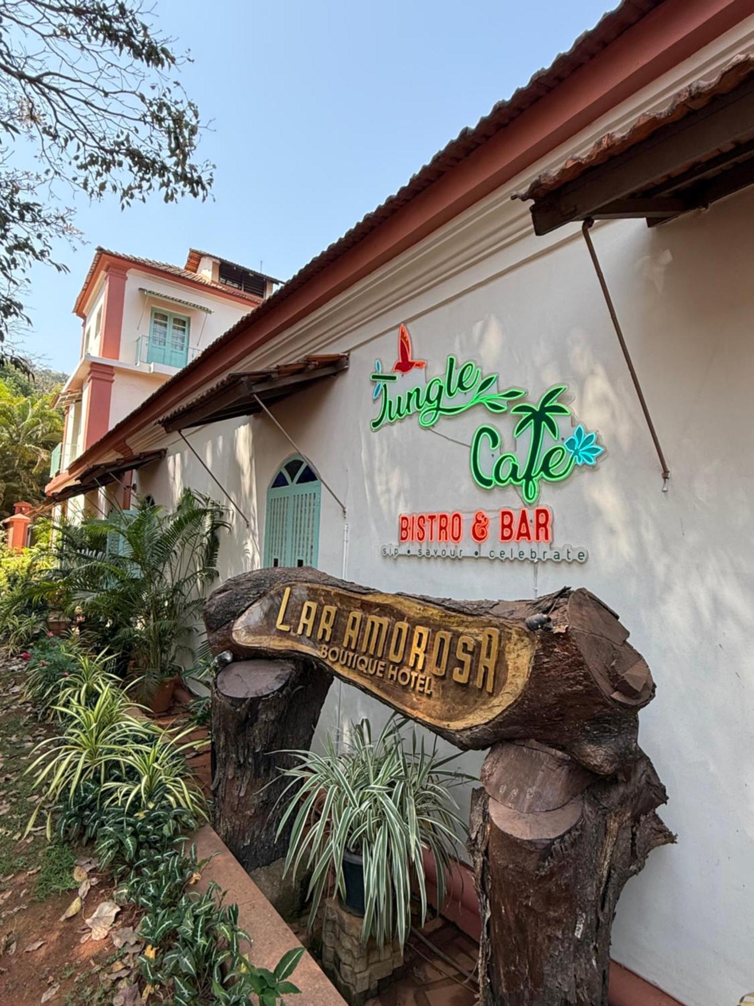 Lar Amorosa Boutique Hotel - Goa Calangute Exteriér fotografie