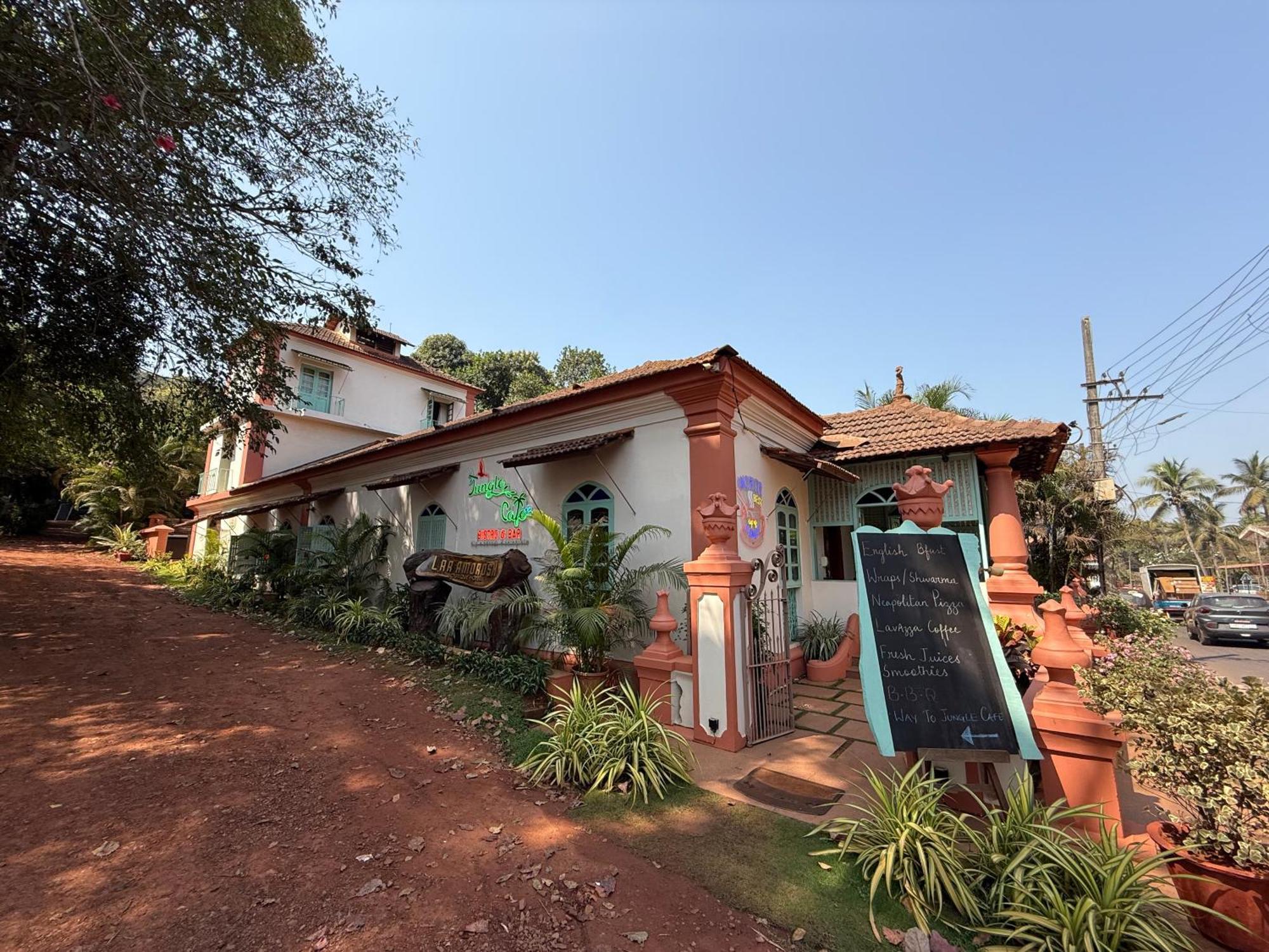 Lar Amorosa Boutique Hotel - Goa Calangute Exteriér fotografie