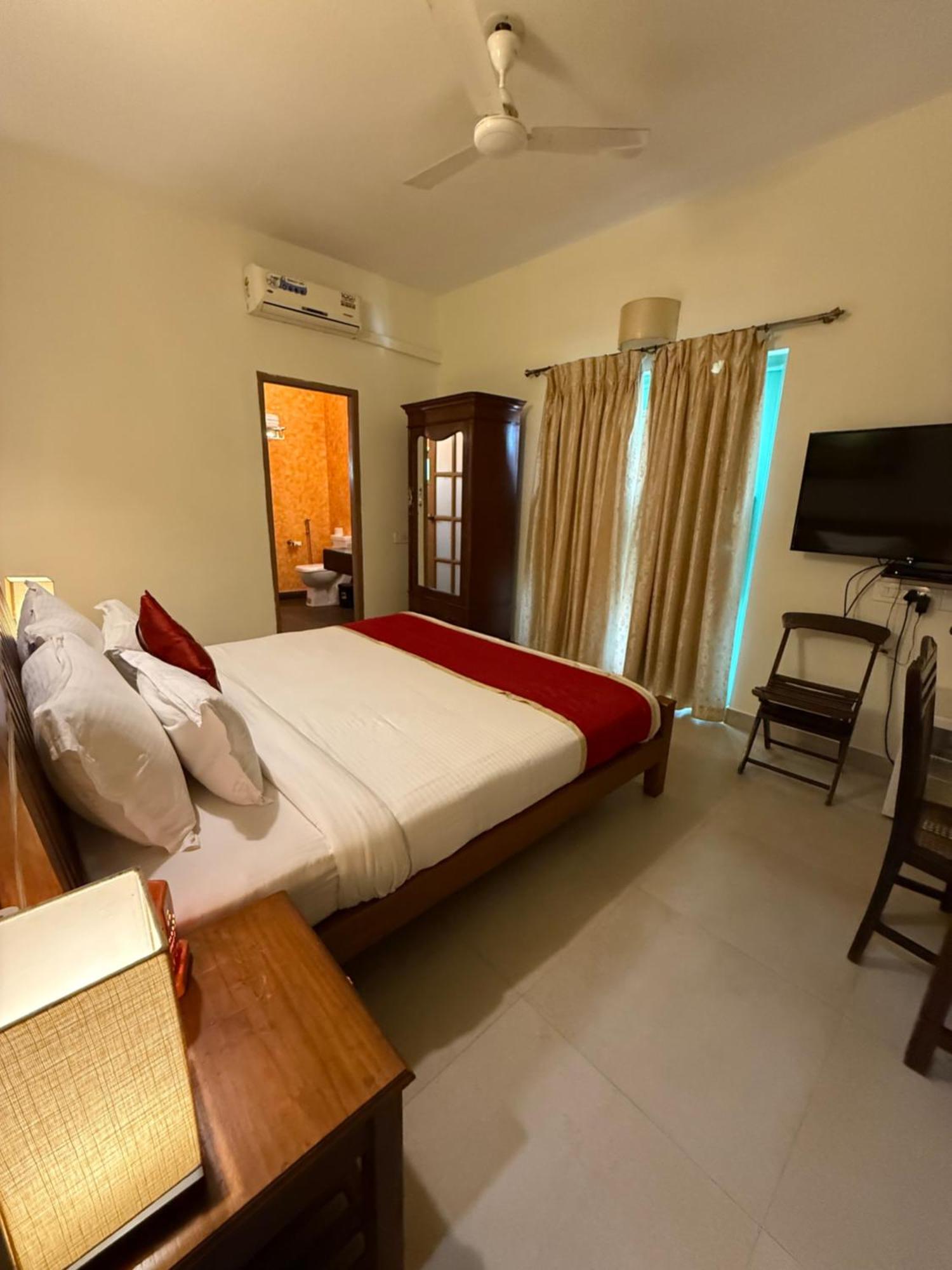 Lar Amorosa Boutique Hotel - Goa Calangute Exteriér fotografie